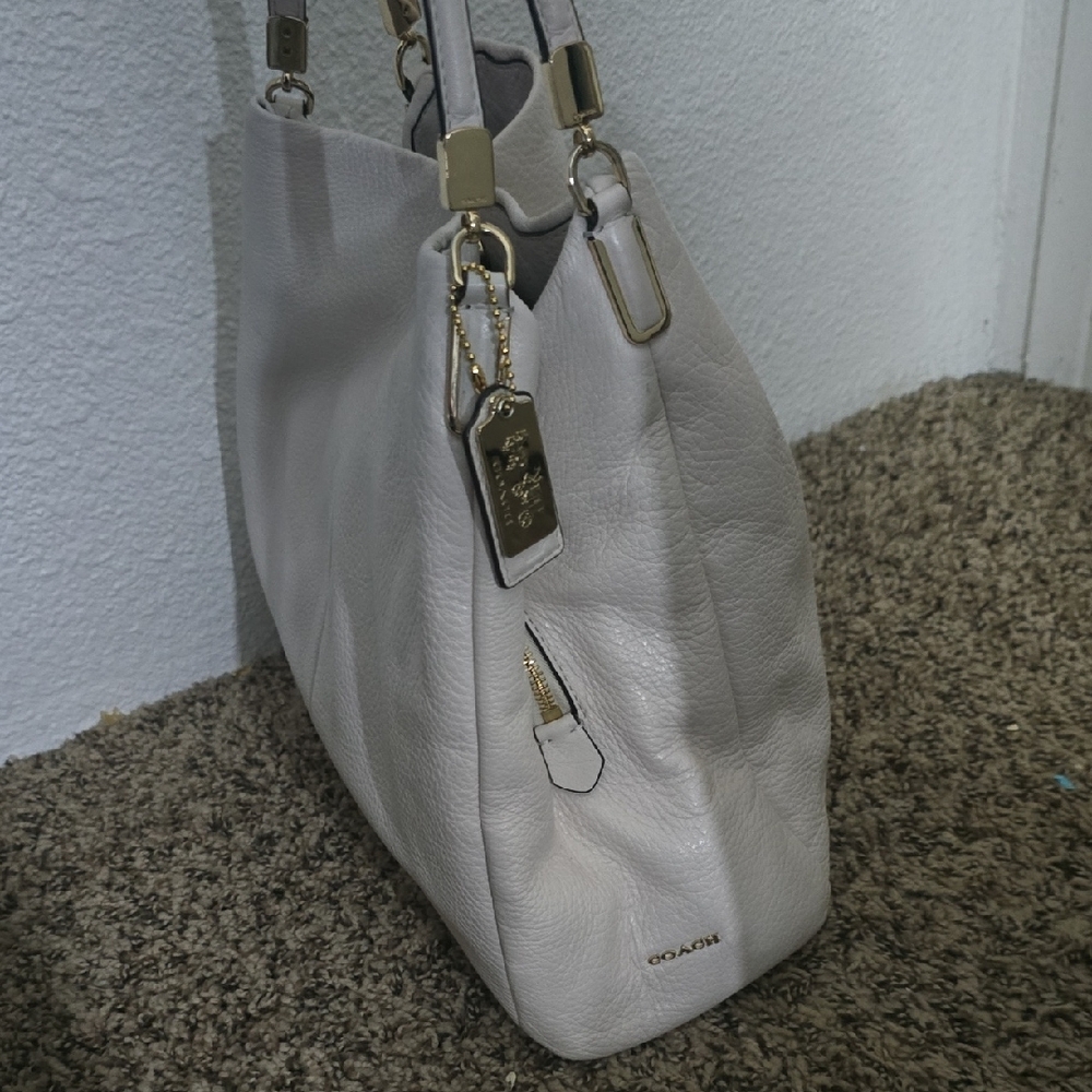 Coach 2013 White & Gold Hardware Hobo Leather Medium Tote (EUC)(LIKE NEW)✨️🤍✨️ - Picture 7 of 14